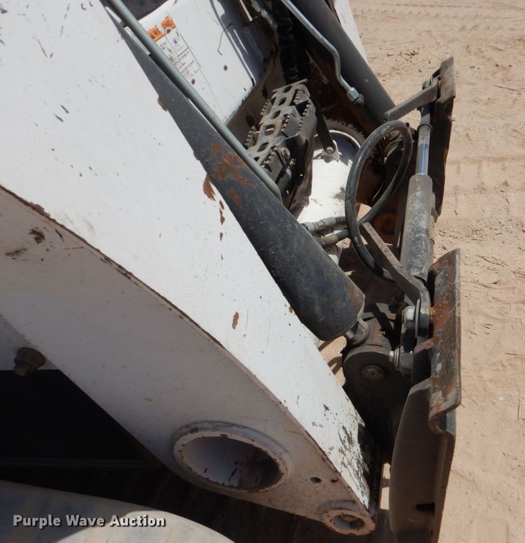 image for item DO1465 2019 Bobcat T870  tracked skid steer loader