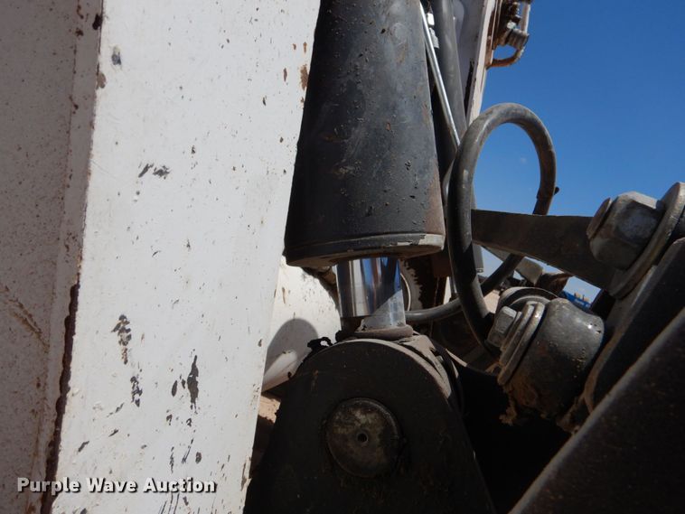 image for item DO1465 2019 Bobcat T870  tracked skid steer loader