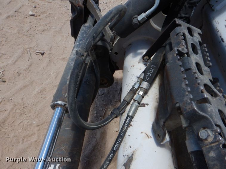 image for item DO1465 2019 Bobcat T870  tracked skid steer loader