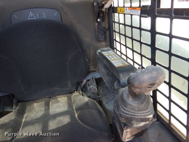 image for item DO1465 2019 Bobcat T870  tracked skid steer loader