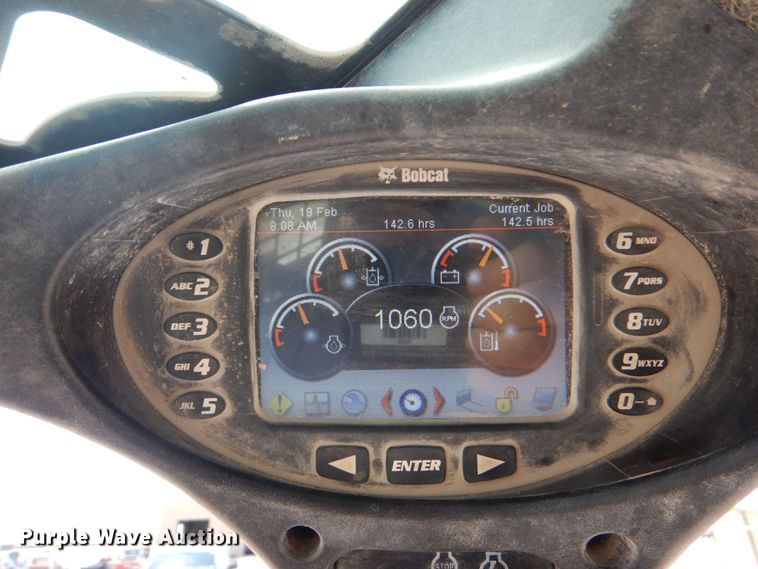 image for item DO1465 2019 Bobcat T870  tracked skid steer loader