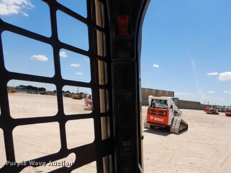 image for item DO1465 2019 Bobcat T870  tracked skid steer loader