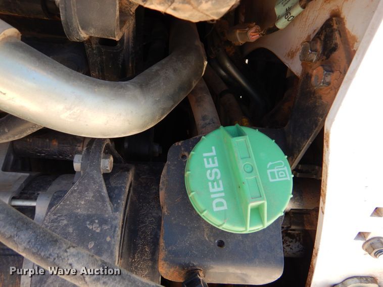 image for item DO1465 2019 Bobcat T870  tracked skid steer loader