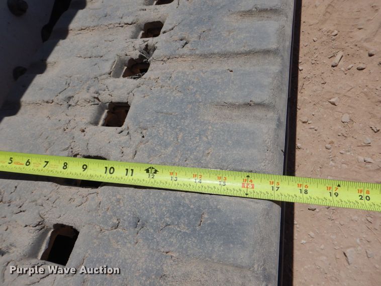 image for item DO1465 2019 Bobcat T870  tracked skid steer loader