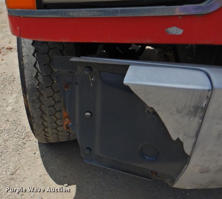 image for item DP4410 1996 Mack CH613  semi truck