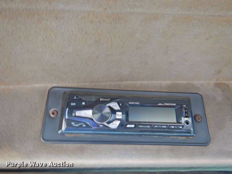 image for item DP4410 1996 Mack CH613  semi truck