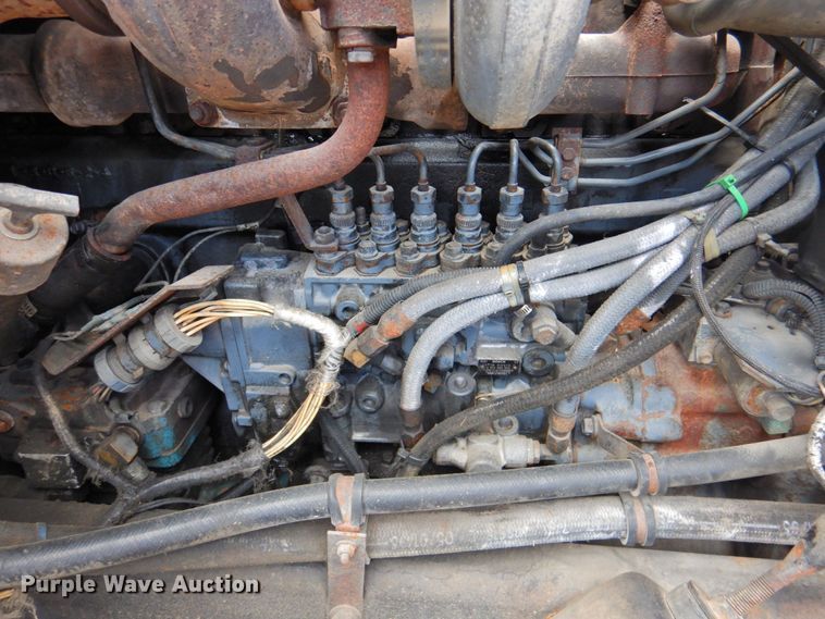 image for item DP4410 1996 Mack CH613  semi truck