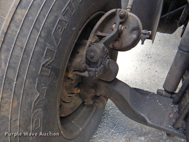 image for item DP4410 1996 Mack CH613  semi truck