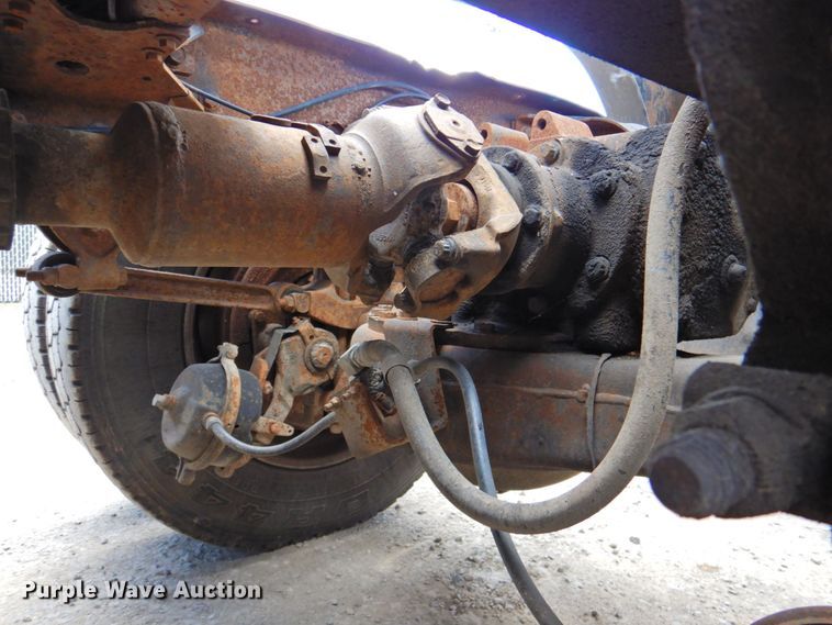 image for item DP4410 1996 Mack CH613  semi truck