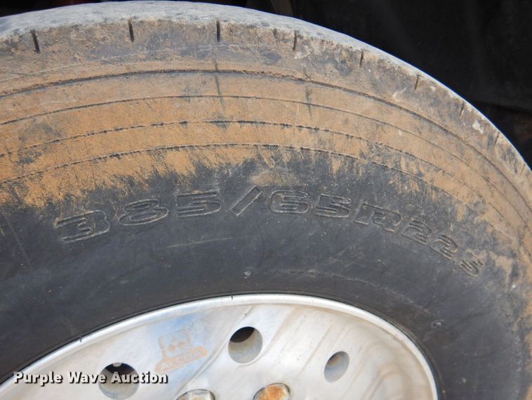 image for item DP4410 1996 Mack CH613  semi truck