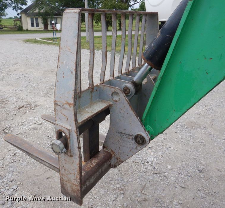 image for item DP5603 2006 Genie GTH 1056  telehandler