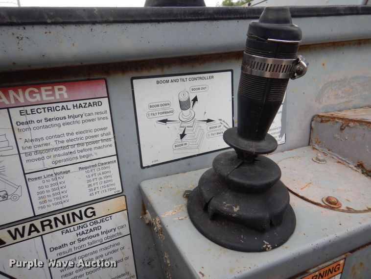 image for item DP5603 2006 Genie GTH 1056  telehandler