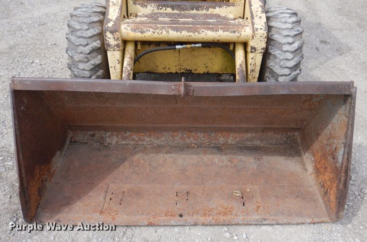 image for item DP5609 1972 New Holland L35  skid steer loader