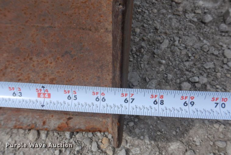 image for item DP5609 1972 New Holland L35  skid steer loader