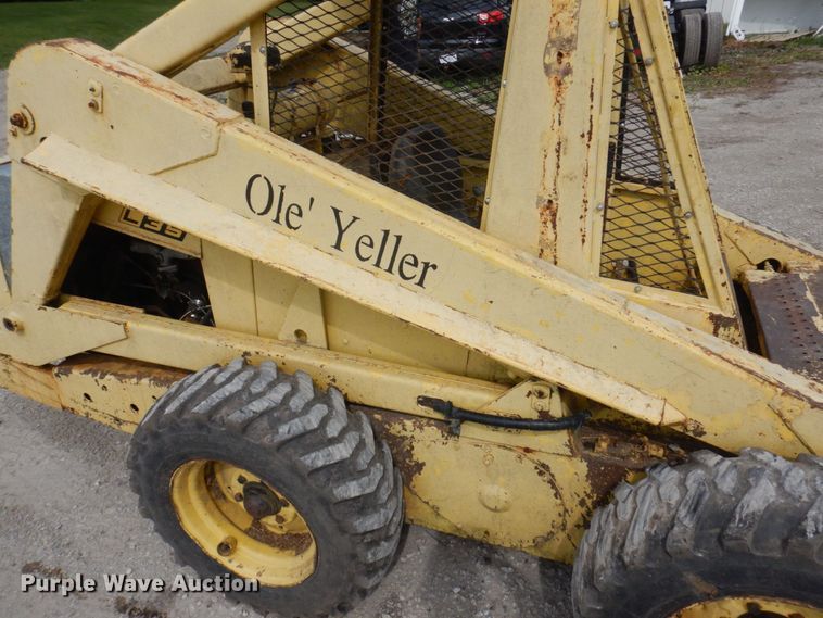 image for item DP5609 1972 New Holland L35  skid steer loader