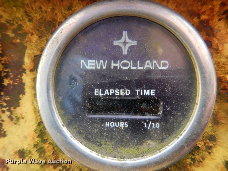 image for item DP5609 1972 New Holland L35  skid steer loader