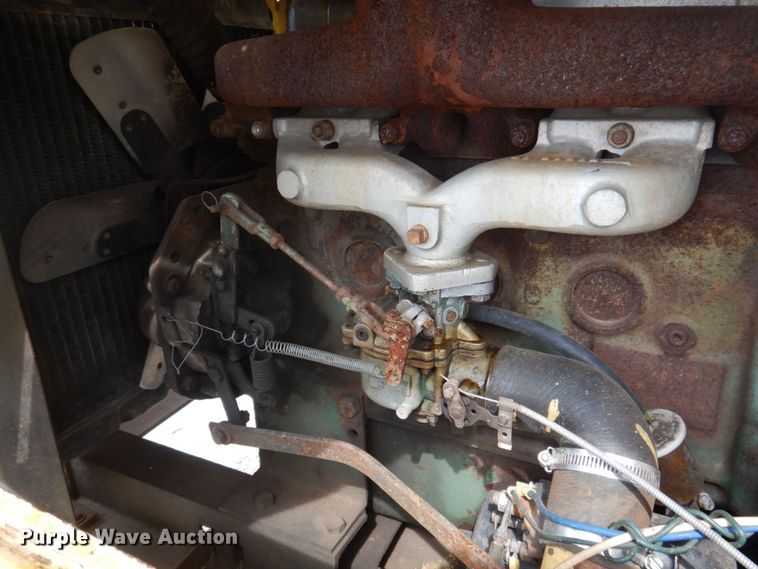 image for item DP5609 1972 New Holland L35  skid steer loader