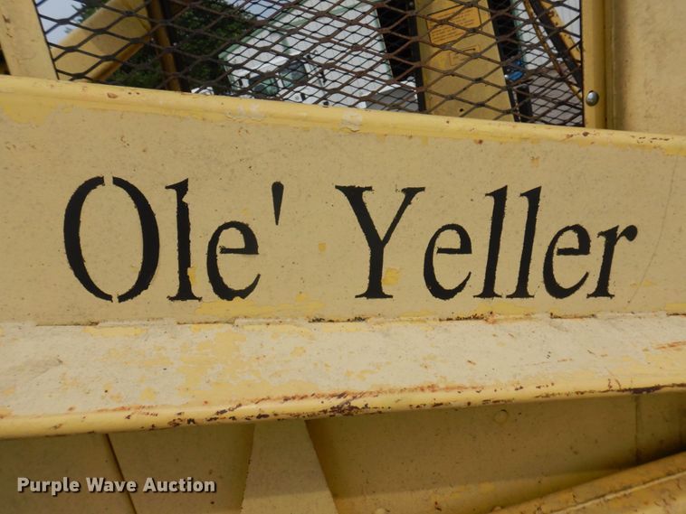 image for item DP5609 1972 New Holland L35  skid steer loader