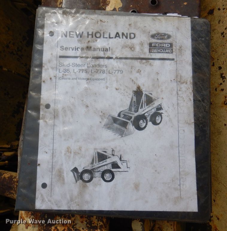 image for item DP5609 1972 New Holland L35  skid steer loader