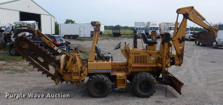 image for item DP5610 1995 Vermeer V5750  trencher