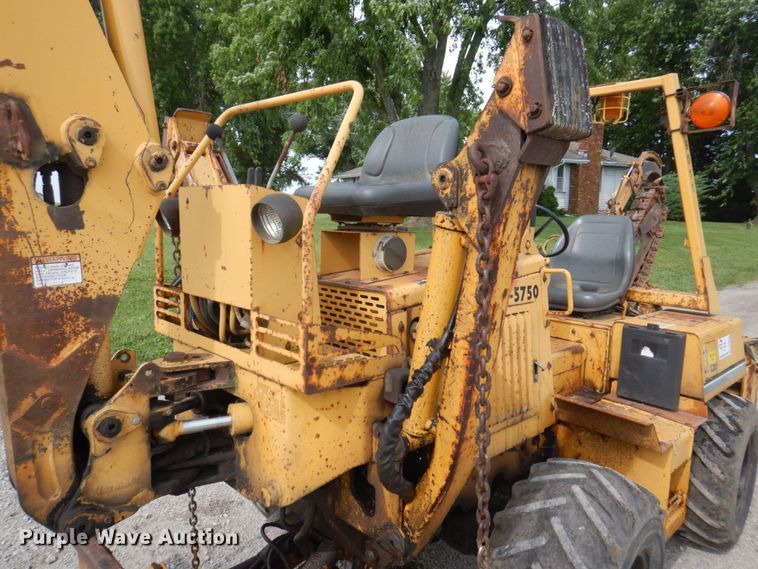image for item DP5610 1995 Vermeer V5750  trencher