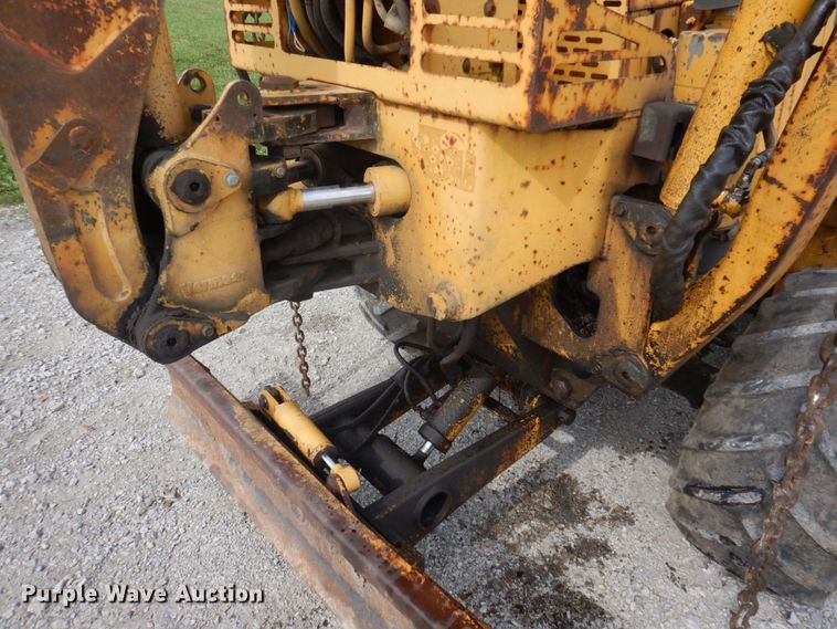 image for item DP5610 1995 Vermeer V5750  trencher