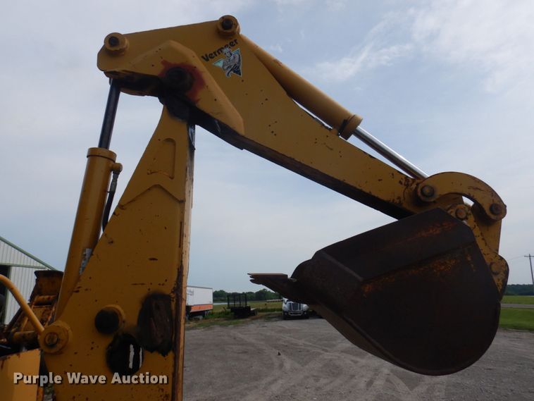 image for item DP5610 1995 Vermeer V5750  trencher