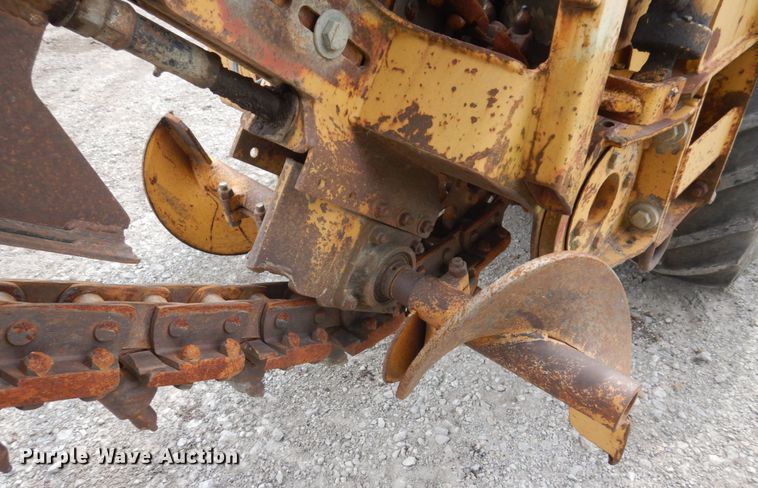 image for item DP5610 1995 Vermeer V5750  trencher