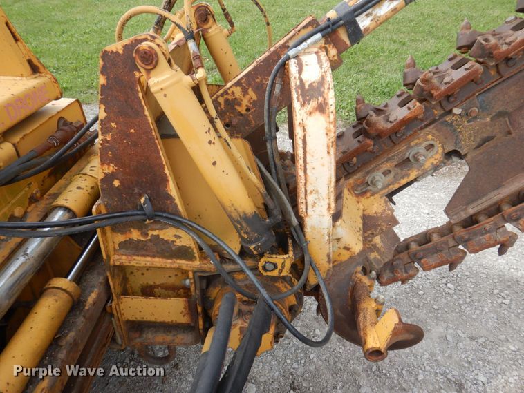 image for item DP5610 1995 Vermeer V5750  trencher