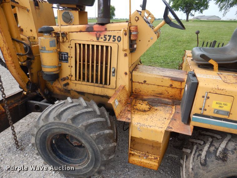 image for item DP5610 1995 Vermeer V5750  trencher