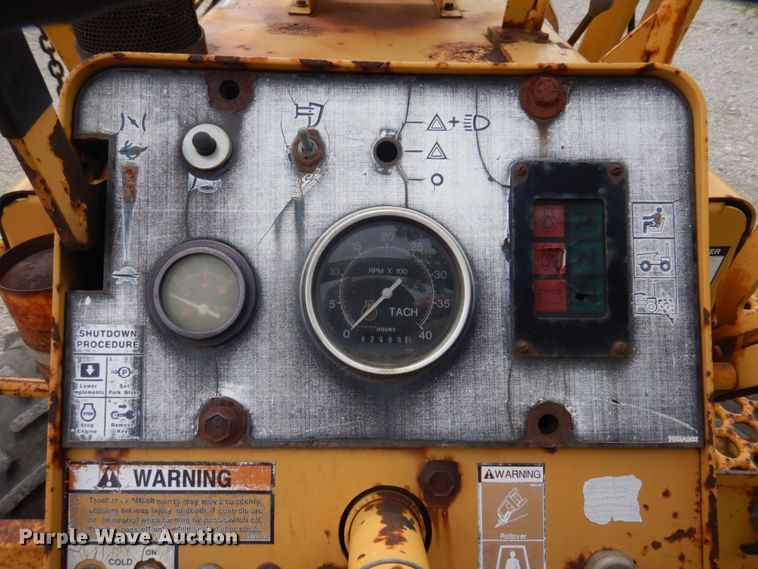 image for item DP5610 1995 Vermeer V5750  trencher