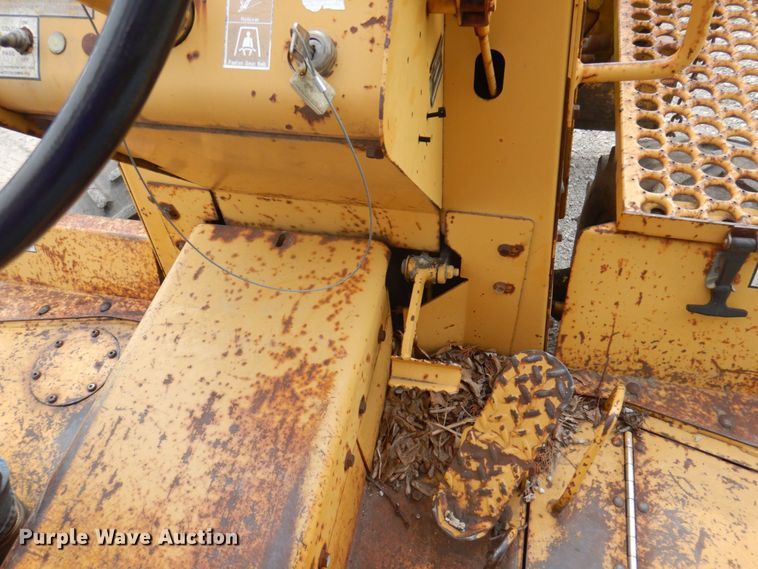 image for item DP5610 1995 Vermeer V5750  trencher