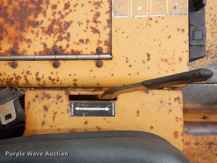 image for item DP5610 1995 Vermeer V5750  trencher