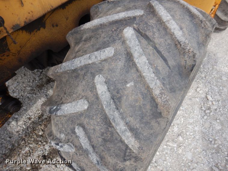 image for item DP5610 1995 Vermeer V5750  trencher