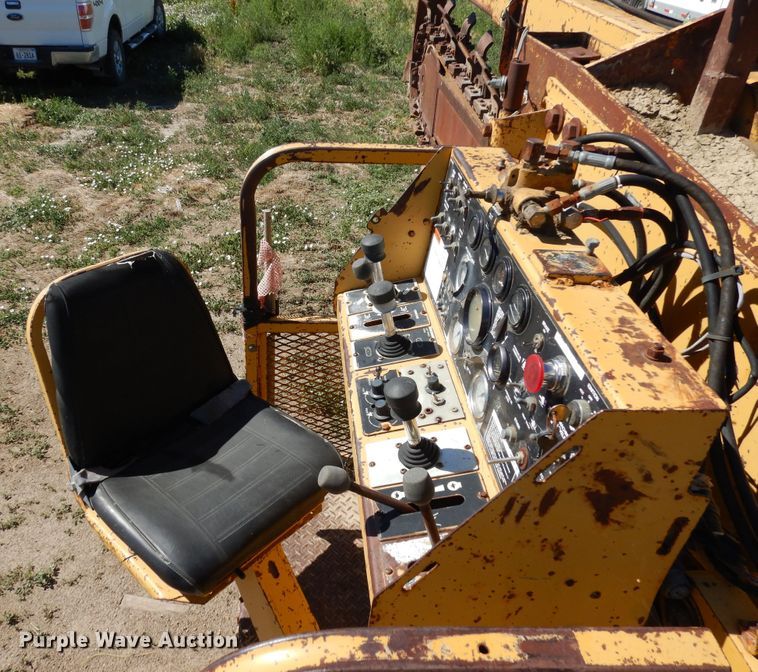 image for item DR1249 1991 Vermeer T655  trencher