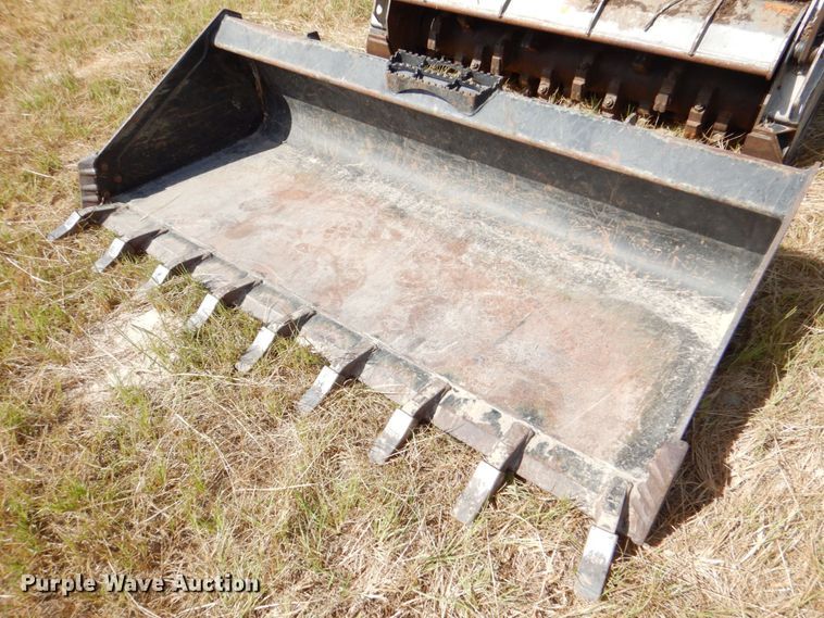 image for item DR1943 2018 Kubota SVL95-2S  tracked skid steer loader