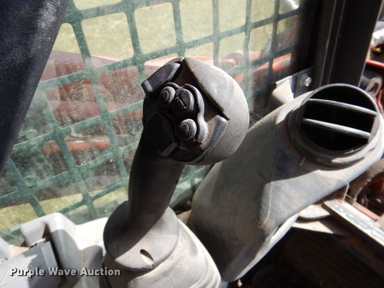 image for item DR1943 2018 Kubota SVL95-2S  tracked skid steer loader