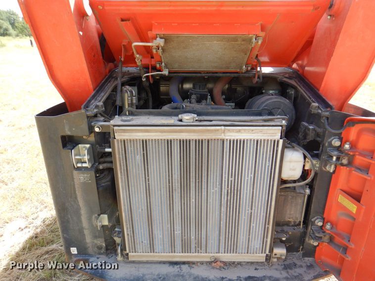 image for item DR1943 2018 Kubota SVL95-2S  tracked skid steer loader