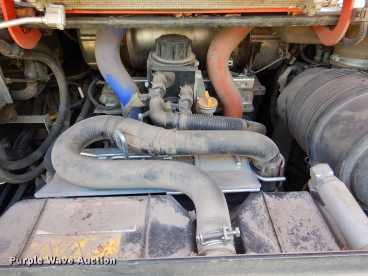 image for item DR1943 2018 Kubota SVL95-2S  tracked skid steer loader