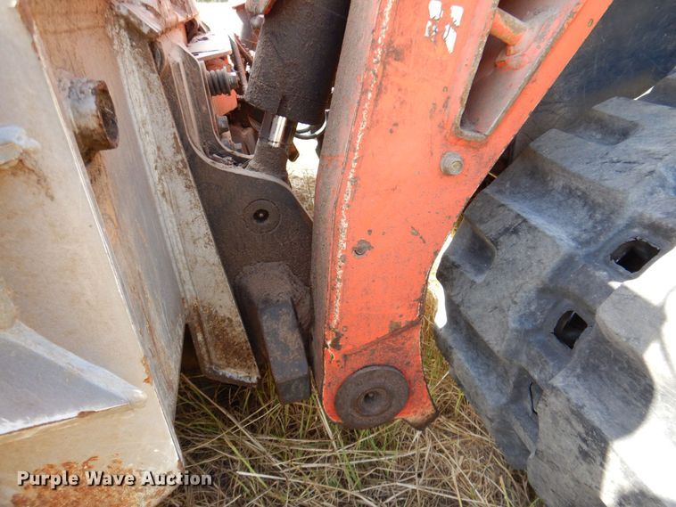 image for item DR1943 2018 Kubota SVL95-2S  tracked skid steer loader