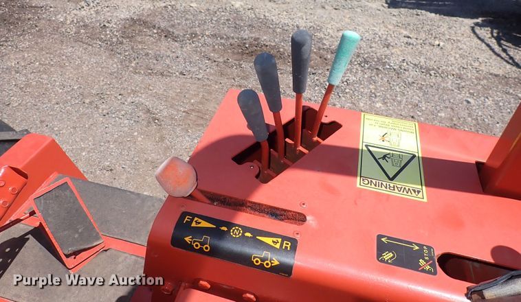 image for item DS7237 1994 Ditch Witch 3610  trencher