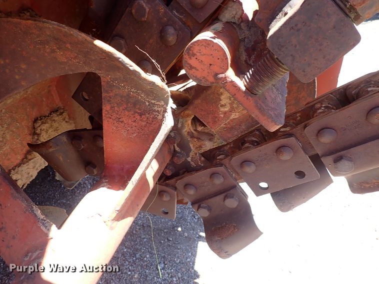 image for item DS7237 1994 Ditch Witch 3610  trencher