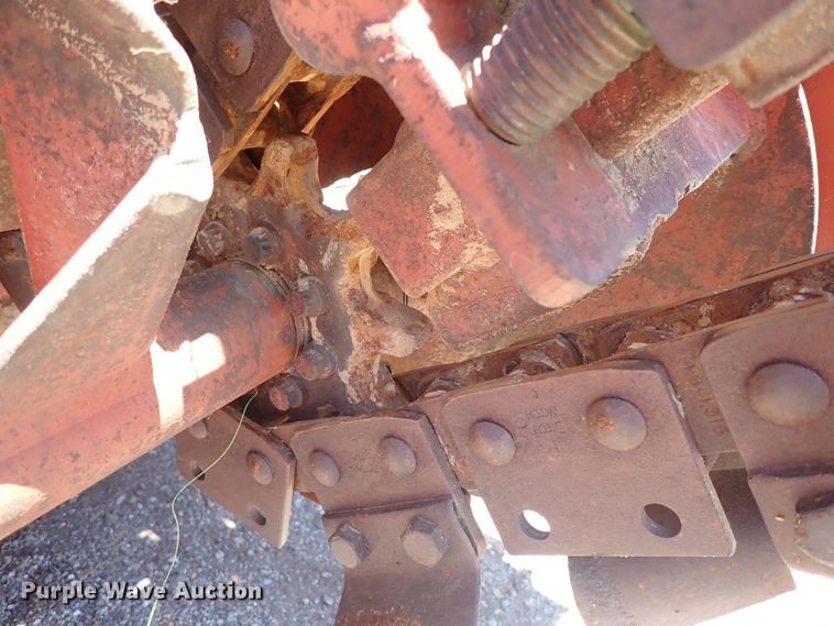 image for item DS7237 1994 Ditch Witch 3610  trencher