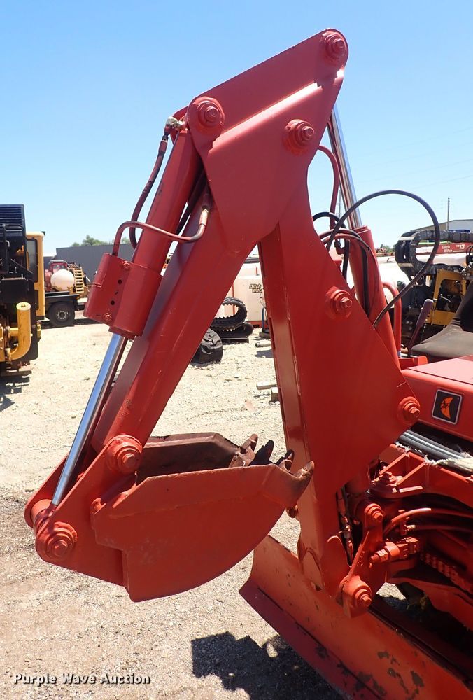 image for item DS7237 1994 Ditch Witch 3610  trencher