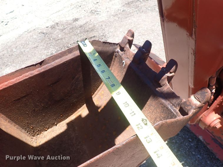 image for item DS7237 1994 Ditch Witch 3610  trencher