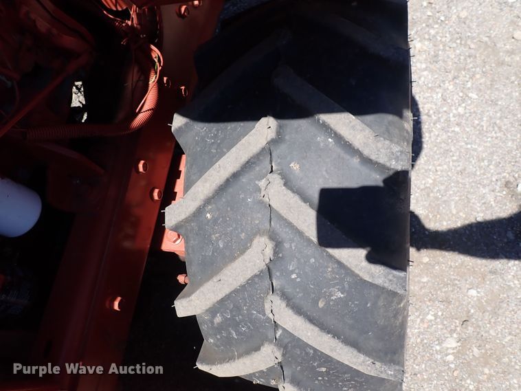 image for item DS7237 1994 Ditch Witch 3610  trencher