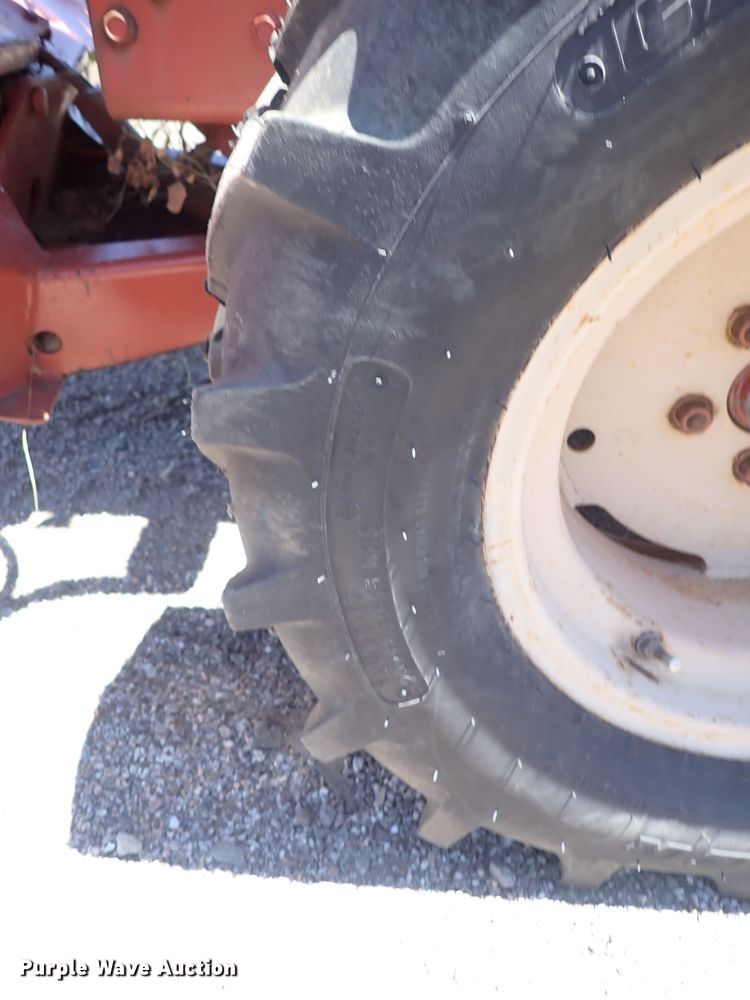 image for item DS7237 1994 Ditch Witch 3610  trencher