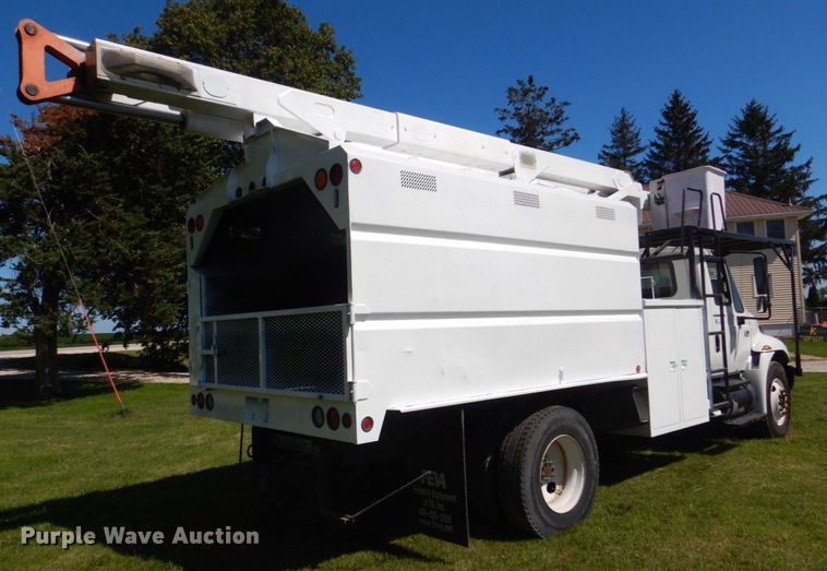 image for item DS8107 2007 International 4300 SBA  forestry bucket truck