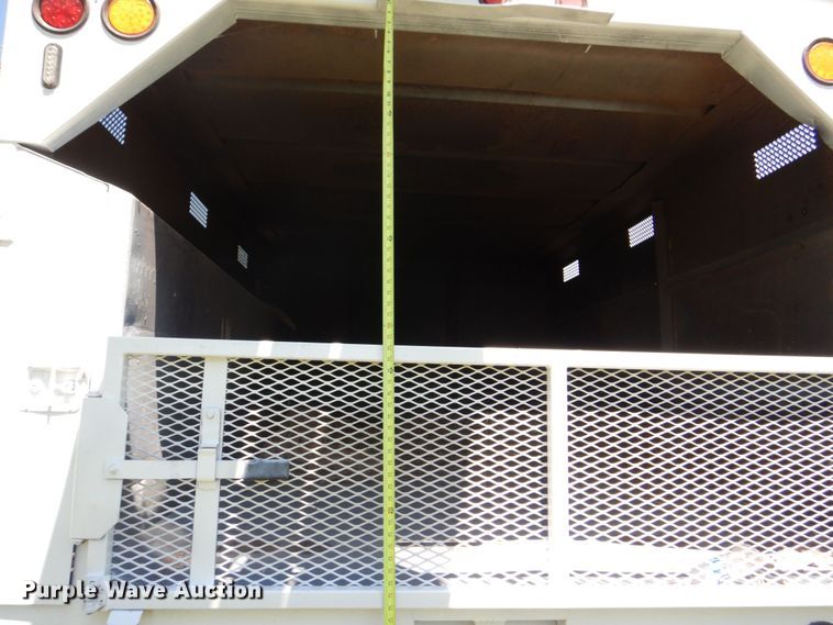 image for item DS8107 2007 International 4300 SBA  forestry bucket truck