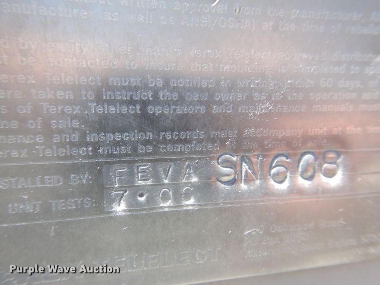 image for item DS8107 2007 International 4300 SBA  forestry bucket truck